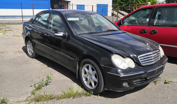 Mercedes-Benz C280, 2005