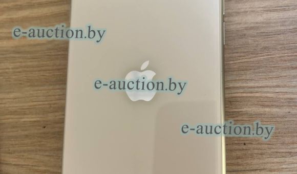 Смартфон Apple iPhone SE