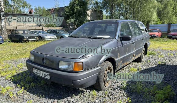 Volkswagen Passat, 1988