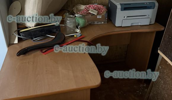 Стол офисный