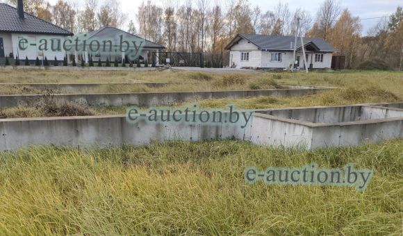 Незавершенное законсервированное капитальное строение в д. Магдалин (Кобринский район)