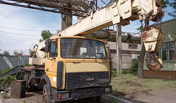 Автокран МАЗ 5337А2, 2009