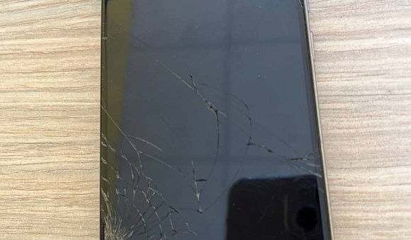 Смартфон Huawei CAN-L11 Смартфон Huawei CAN-L11