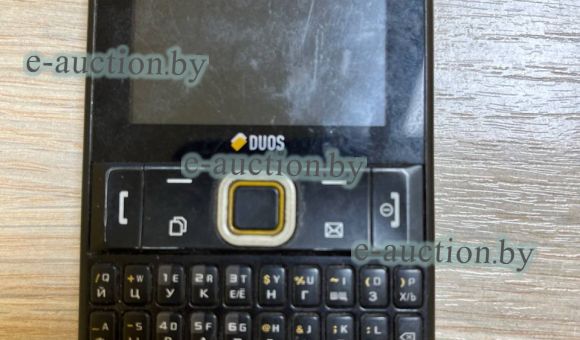 Мобильный телефон Samsung 