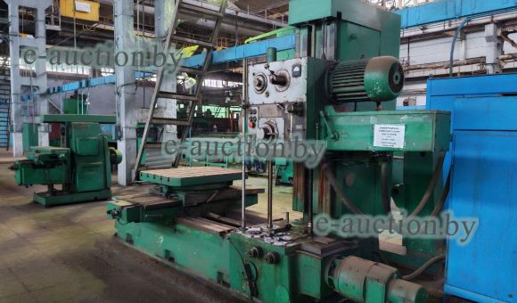 Универсальный горизонтально-расточной станок 2Л614