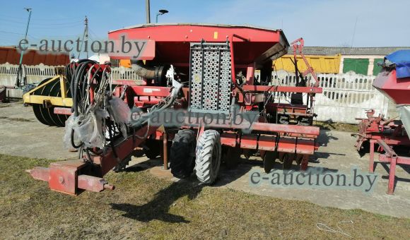 Агрегат почвообрабатывающе-посевной многофункциональный АППМ-4