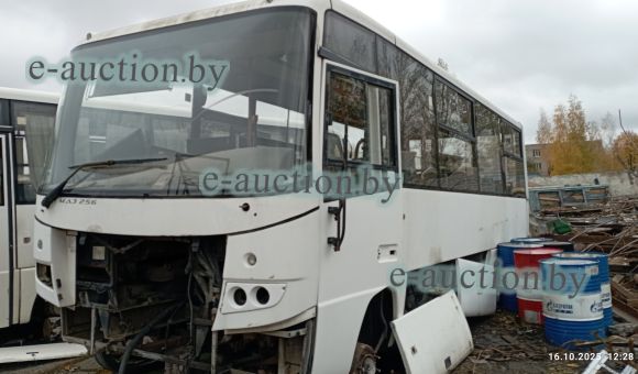 МАЗ 256270, 2010