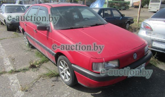 Volkswagen Passat, 1990