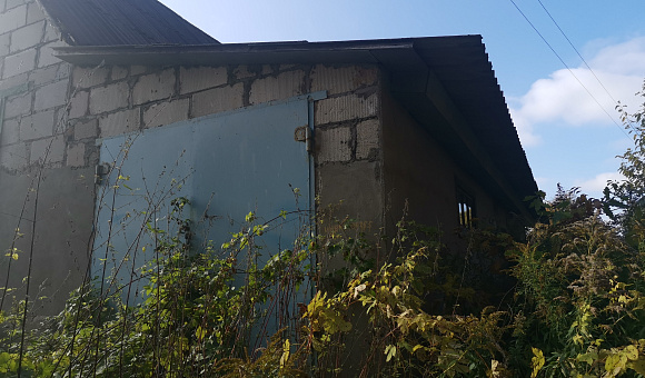 Здание пристройки под оборудование пчеловода вблизи д. Залесье (Кричевский район) площадью 37.9м² Здание пристройки под оборудование пчеловода вблизи д. Залесье (Кричевский район) площадью 37.9м²