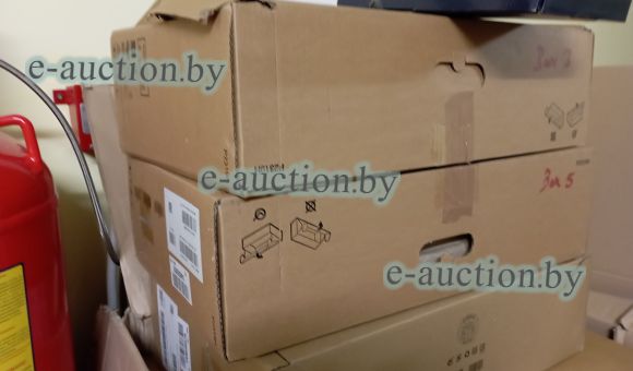 Сервер для системы управления, 22" LCD монитор, клавиатура и мышь