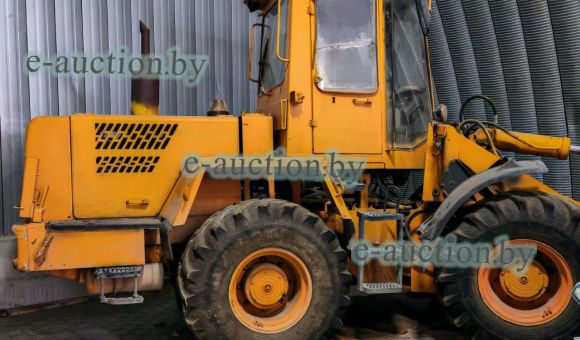 Шасси погрузочное многофункциональное Амкадор 332С4-01, 2008