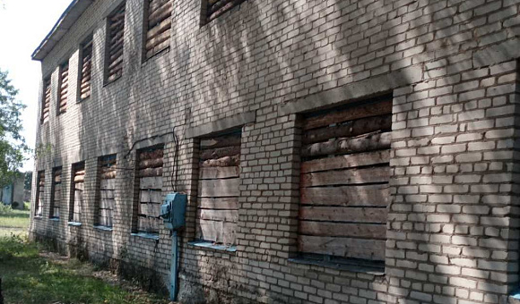 Здание административно-бытового корпуса в г. Рогачеве, площадью 650.3м² Здание административно-бытового корпуса в г. Рогачеве, площадью 650.3м²