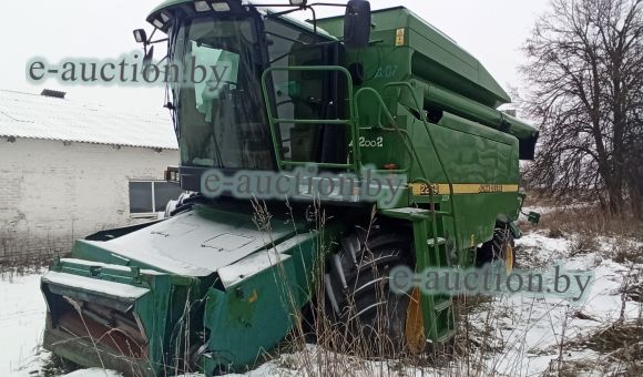 John Deere 2264, 2000