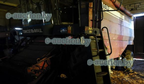 Зерноуборочный комбайн КЗС 1218, год выпуска не определён