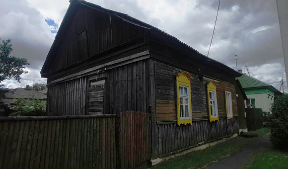 Квартира с верандой, крыльцом, сараем и 1/2 часть сарая в г. Бобруйске, площадью 29.2м² Квартира с верандой, крыльцом, сараем и 1/2 часть сарая в г. Бобруйске, площадью 29.2м²