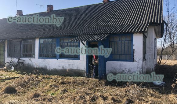 Трехкомнатная квартира в п. Садовый (Пинский район), площадью 48.1м²