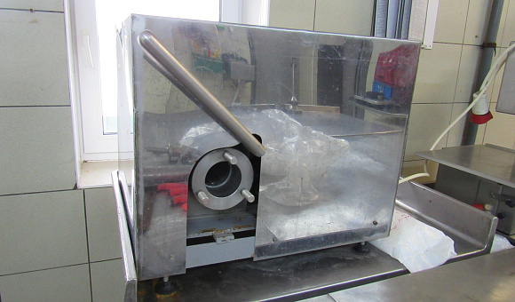 Пресс сепаратор механической обвалки ПМО-250