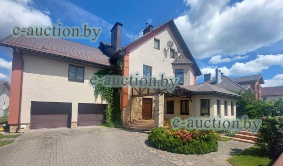 Жилой дом в г. Минске, площадью 388.6 м²