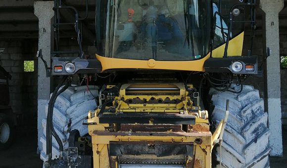 Кормоуборочный комбайн New Holland FR 9050, 2008