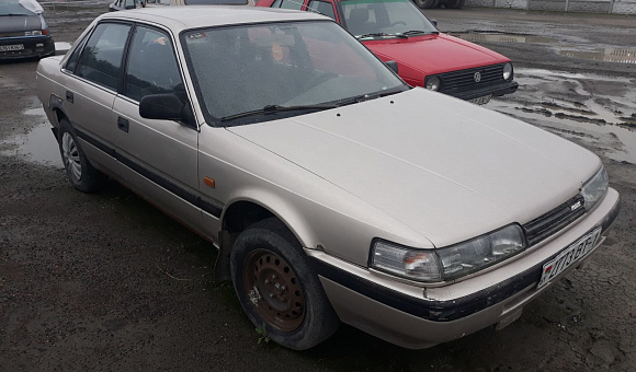 Mazda 626, год выпуска не определён Mazda 626, год выпуска не определён