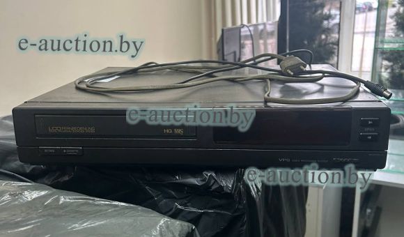 Видеомагнитофон  HQ
