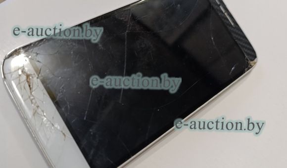 Мобильный телефон