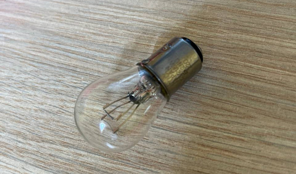Лампа LYNX 12V21/5W