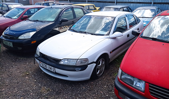 Opel Vectra, 1998