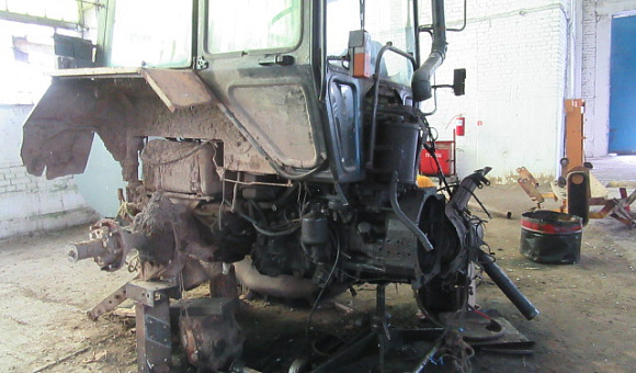 Трактор МТЗ 1221 В2, 2009