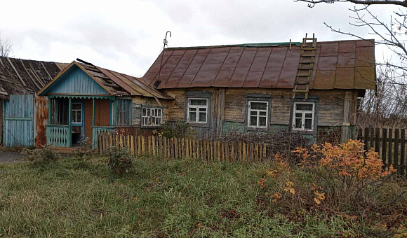 1/3 доля в праве собственности на жилой дом в п. Красин (Буда-Кошелевский район), площадью 37.0м² 1/3 доля в праве собственности на жилой дом в п. Красин (Буда-Кошелевский район), площадью 37.0м²