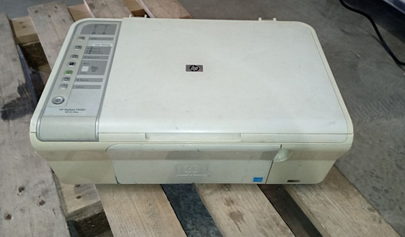 Принтер HP DeskJet F4283 Принтер HP DeskJet F4283