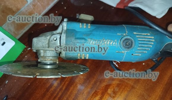 Болгарка MAKITA