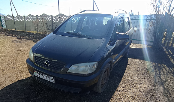 Opel Zafira, 2001