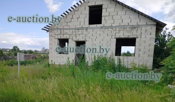 Земельный участок с незарегистрированным строением в CТ "Бурачок" (Барановичский район), площадью 0.1004 га