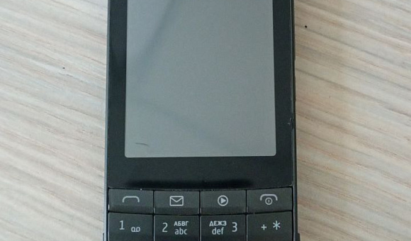 Мобильный телефон Nokia X3-02 Мобильный телефон Nokia X3-02