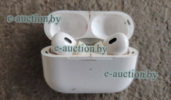 Наушники by Apple 