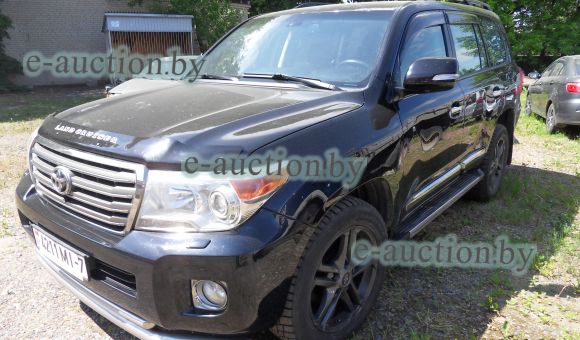 Toyota Land Cruiser 200, 2012