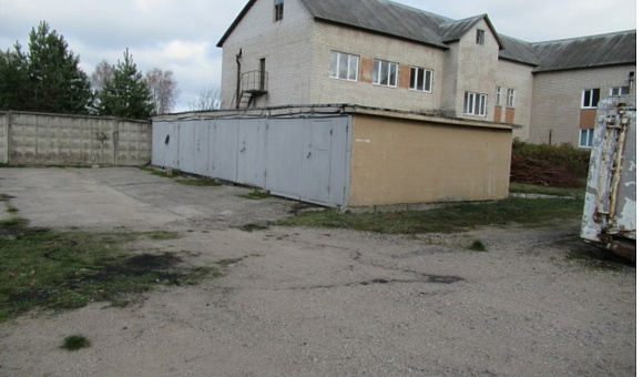 Гараж на 4 автомашины, аг. Нарочь, площадью 79.8м² Гараж на 4 автомашины, аг. Нарочь, площадью 79.8м²