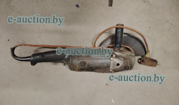 Шлифмашина угловая  Makita GA9020