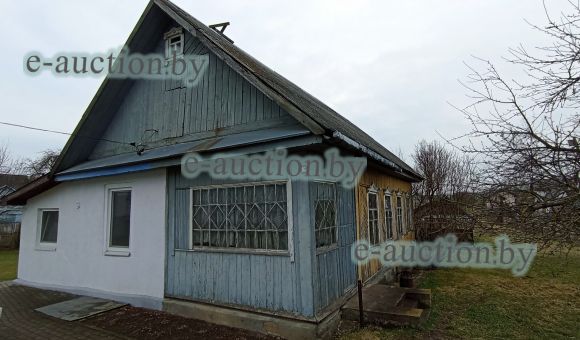 1/4 доля в праве собственности на жилой дом в д. Колядичи (Минский район), площадью 41.5 м²