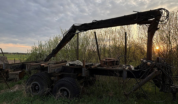 Полуприцеп лесовозный ПЛ-9, 1989