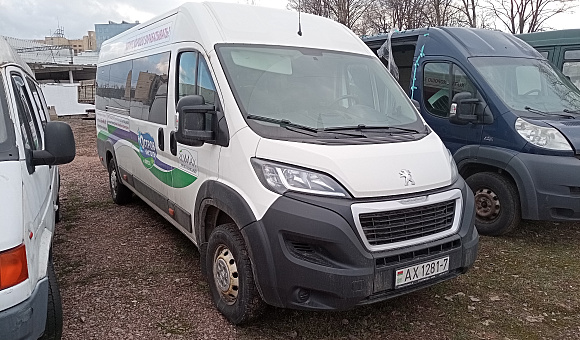 Peugeot Boxer RSBUS B35C15, 2019