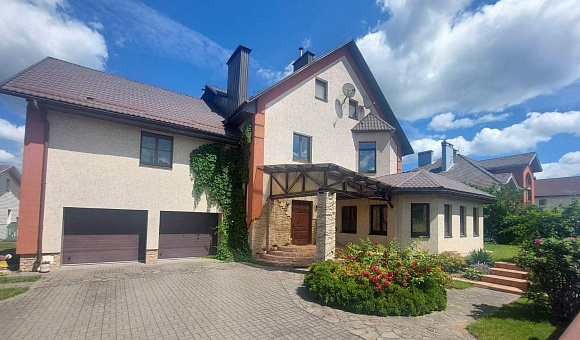 Жилой дом в г. Минске, площадью 388.6 м²
