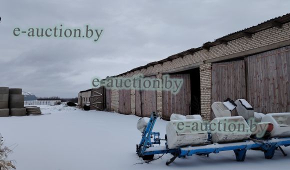 Гараж для сельскохозяйственных машин вблизи аг. Светлосельский (Шумилинский район), площадью 472.8 м²