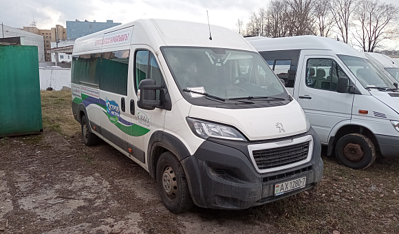 Peugeot Boxer RSBUS B35C15, 2020