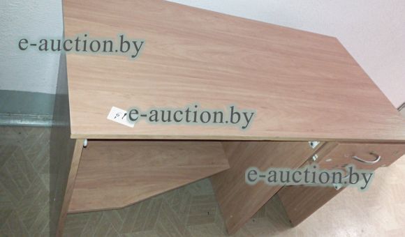 Стол письменный с 2 шуфлядами №  61