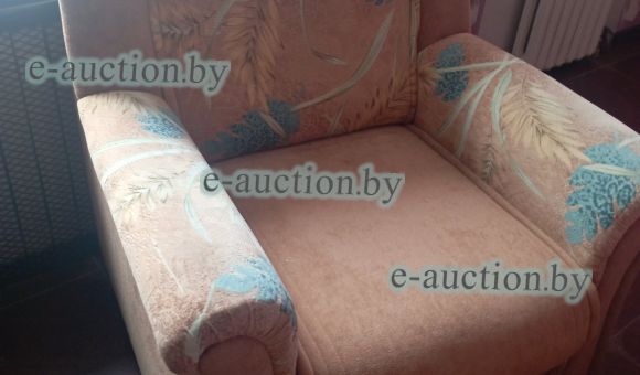 Кресло (светлое с рисунком)