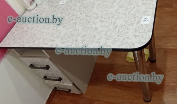 Столик №30(31)