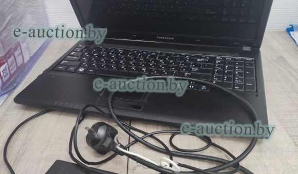 Ноутбук Samsung NP-R519