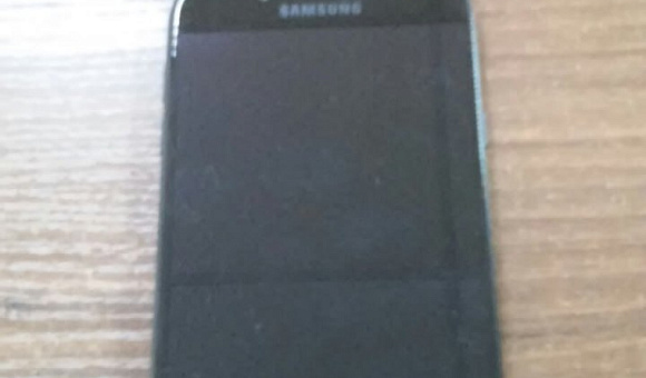 Смартфон Samsung J730
